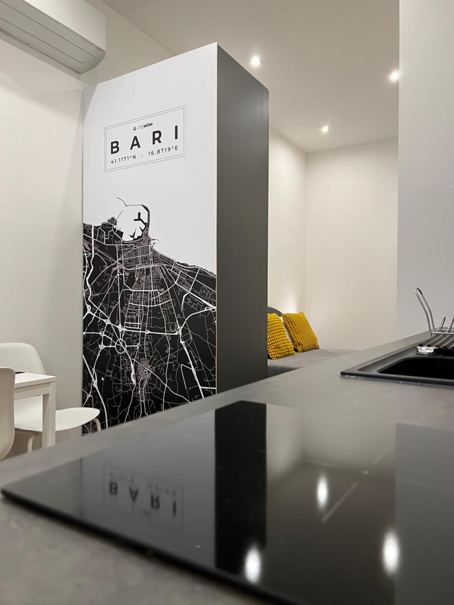 Citywise Vittorio - Independent Apartment Near Bari Central Station Экстерьер фото