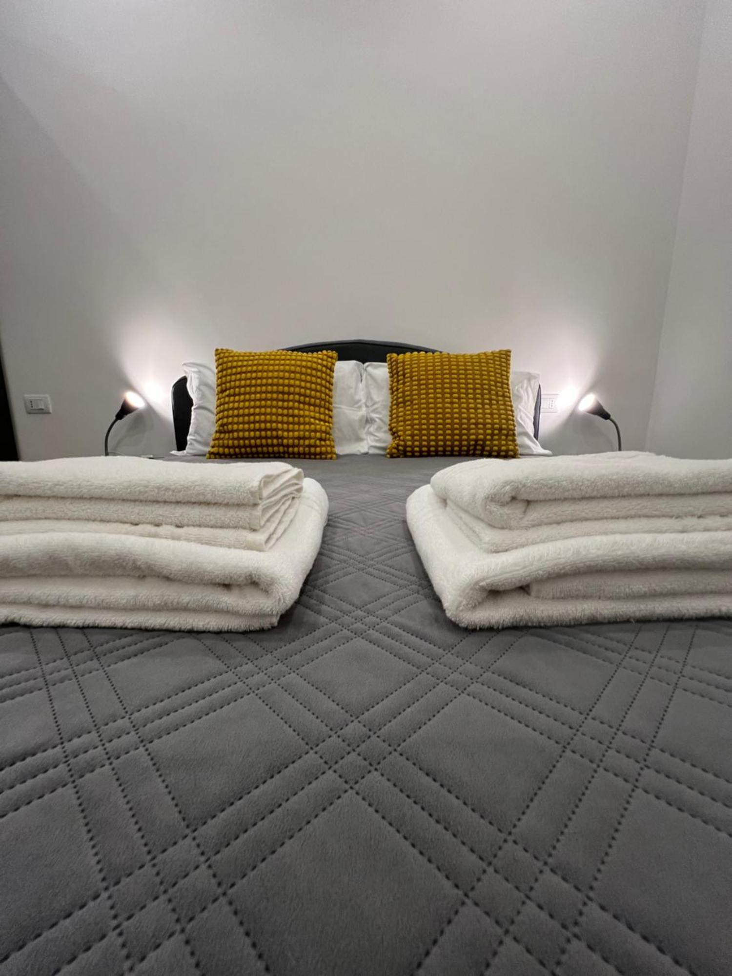 Citywise Vittorio - Independent Apartment Near Bari Central Station Экстерьер фото